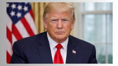 ذكرت إحدى الصحف، اليوم، الإثنين، على لسان ثلاثة مصادر مطلعة فى الولايات المتحدة الأمريكية، إن الرئيس الأمريكى دونالد ترامب، قد قام بتعليق المحادثات خطته بشأن إنهاء الحرب فى غزة، منذ الأسبوع الماضى، بسبب شن أمريكا وإسرائيل هجوما مشتركا على إيران، واندلاع حرب على نطاق أوسع فى الشرق الأوسط.